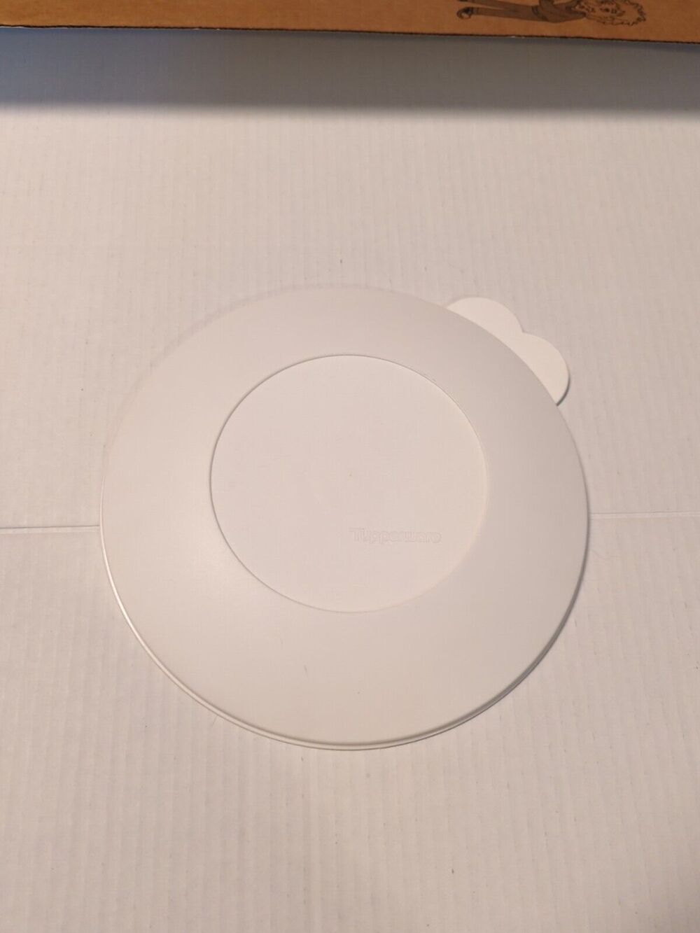 Tupperware Replacement Lid Only 2605B-4 White 9.25” Vintage